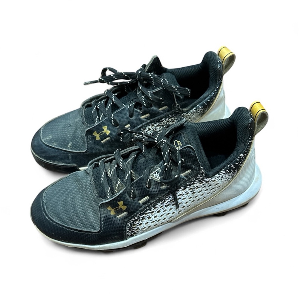 Under Armour Black and Gold Baseball Cleats